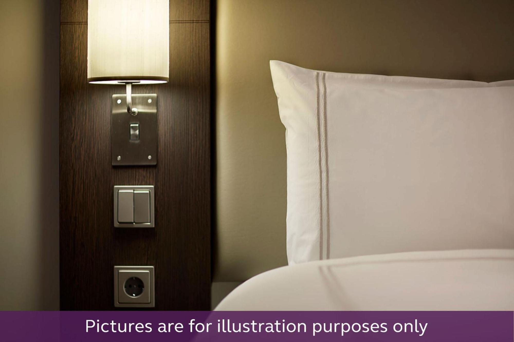 Premier Inn Luebeck City Centre Zewnętrze zdjęcie