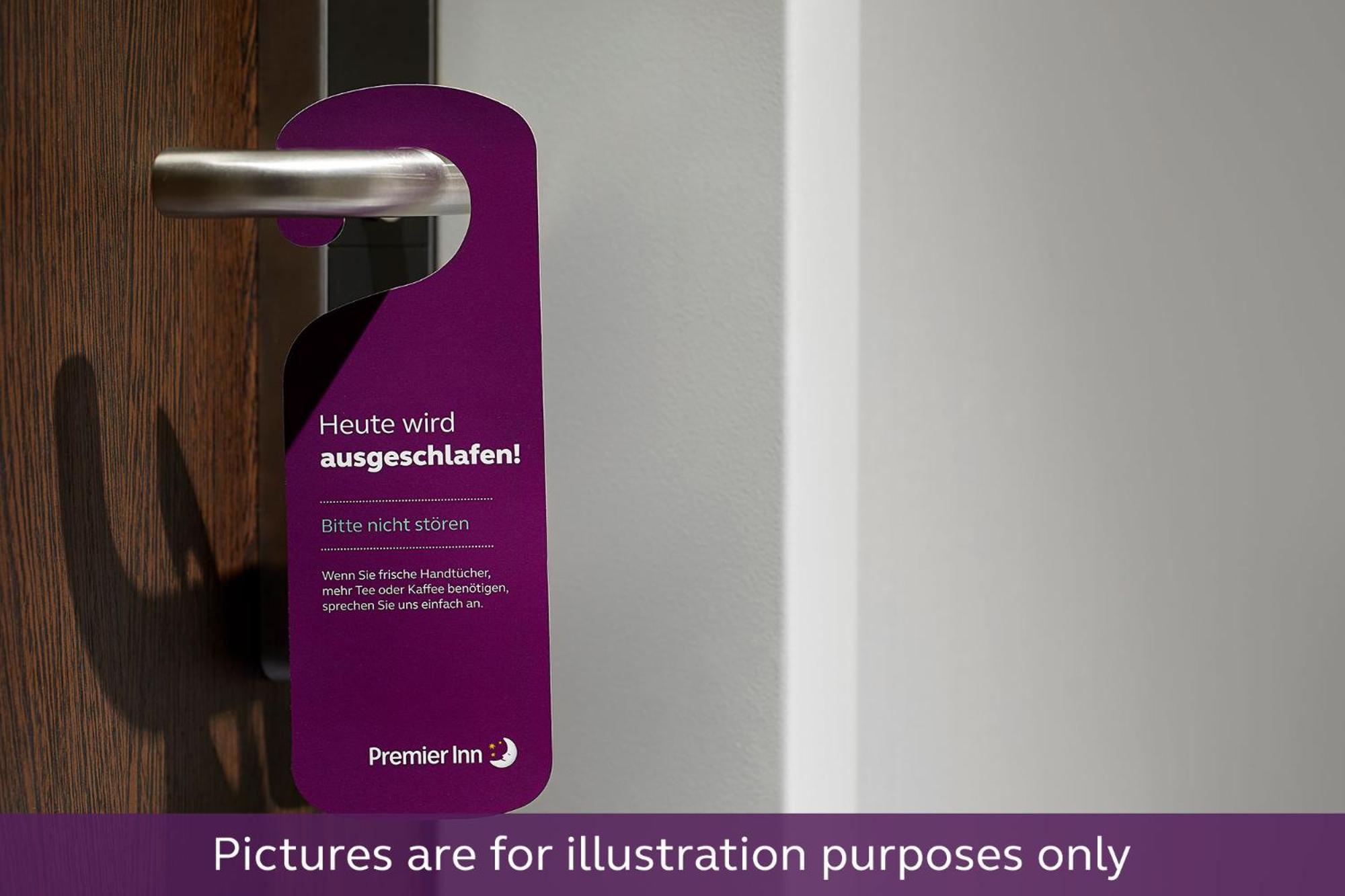 Premier Inn Luebeck City Centre Zewnętrze zdjęcie