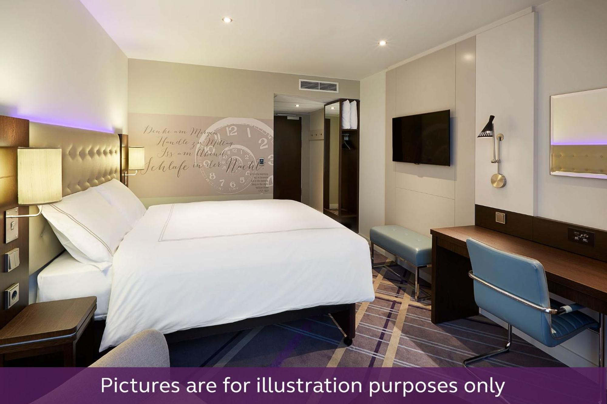 Premier Inn Luebeck City Centre Zewnętrze zdjęcie
